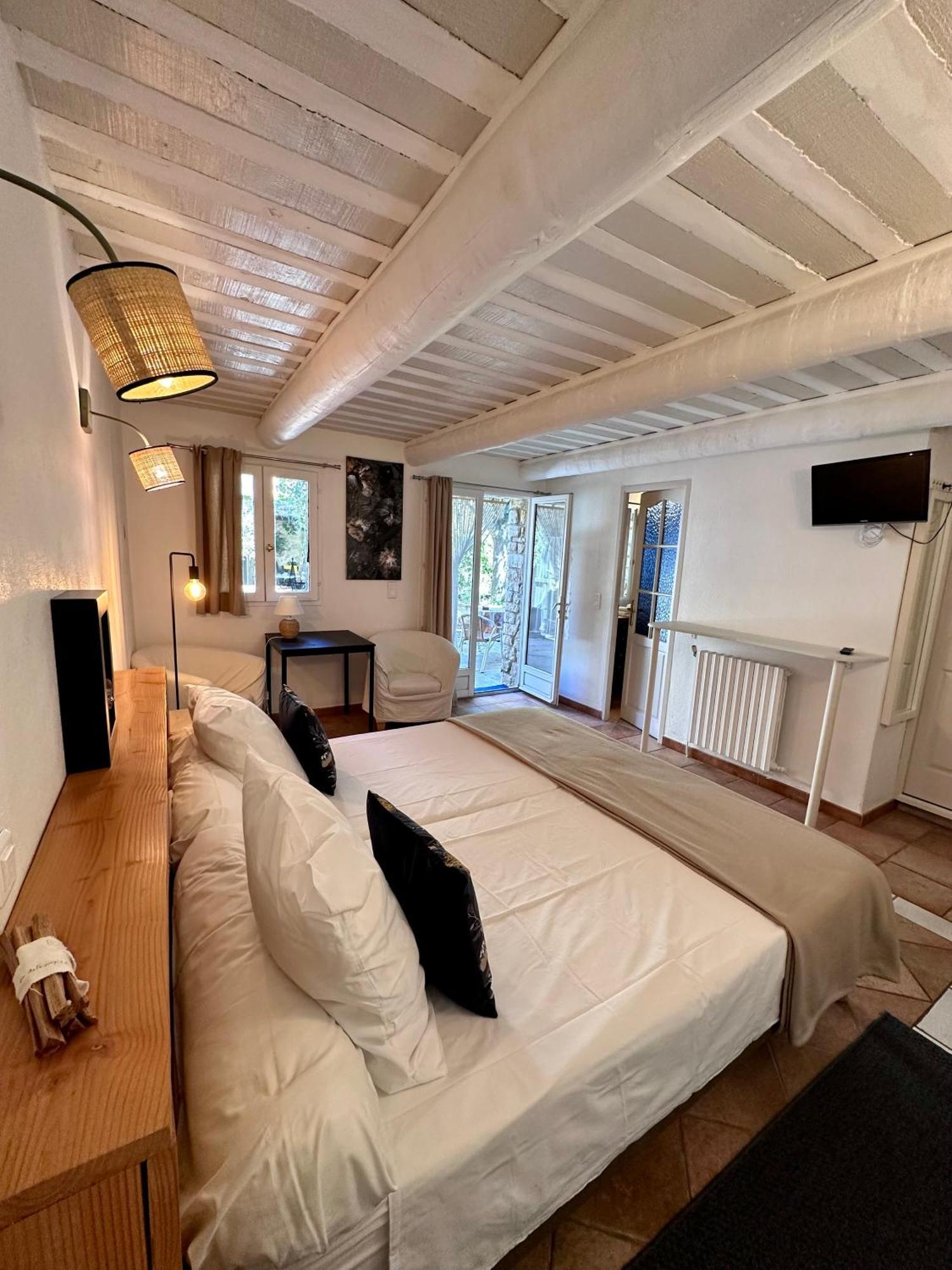 Moulin D'Antelon B&B Крийон-ле-Брав Экстерьер фото