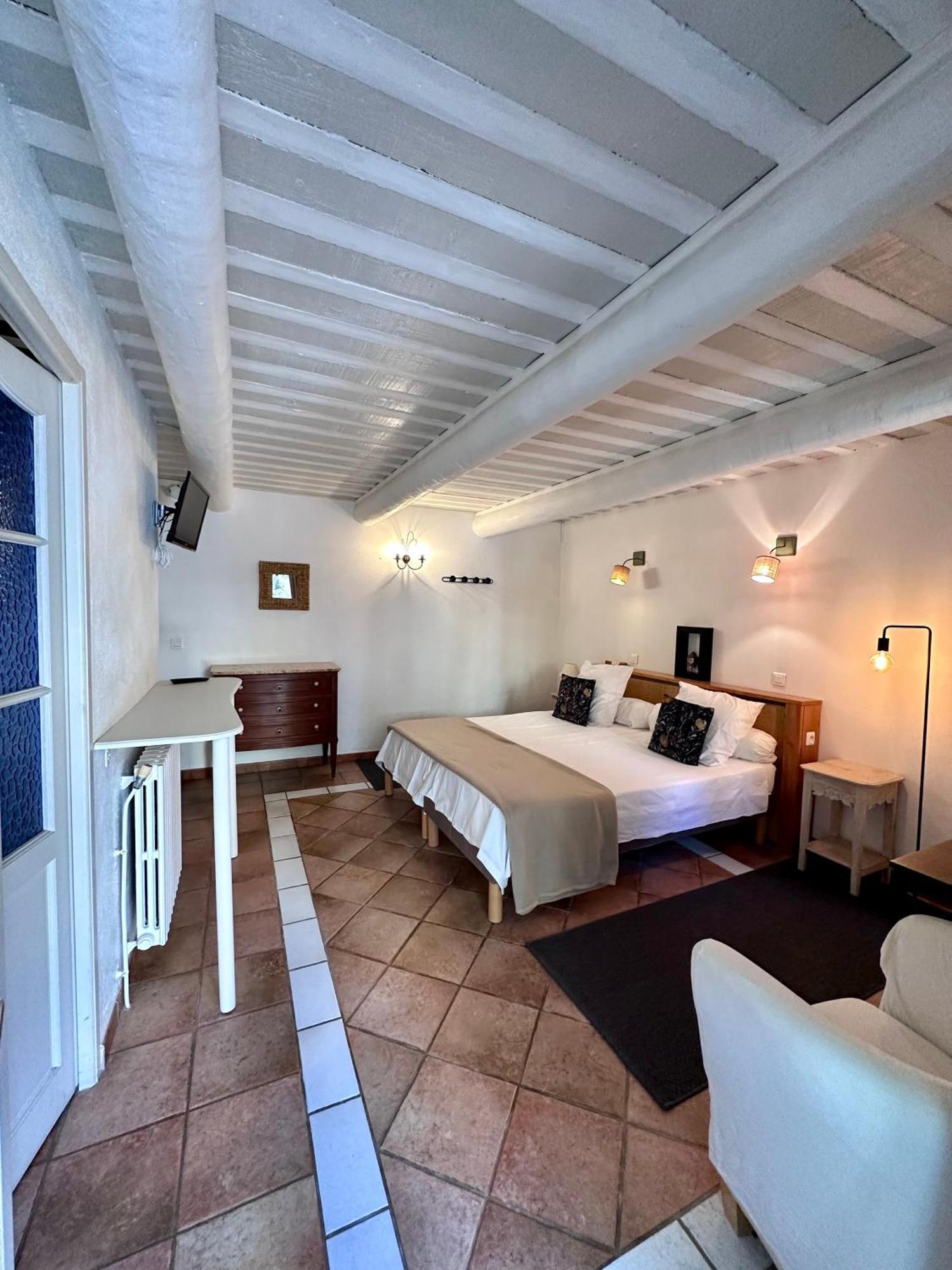 Moulin D'Antelon B&B Крийон-ле-Брав Экстерьер фото